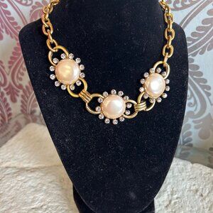 NP3131 Gold Necklace with Rhinestone by YOCHI